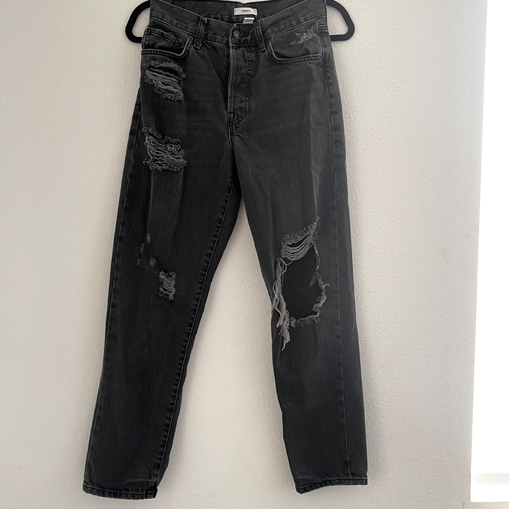 Forever 21 women’s high waisted faded black jeans size 24